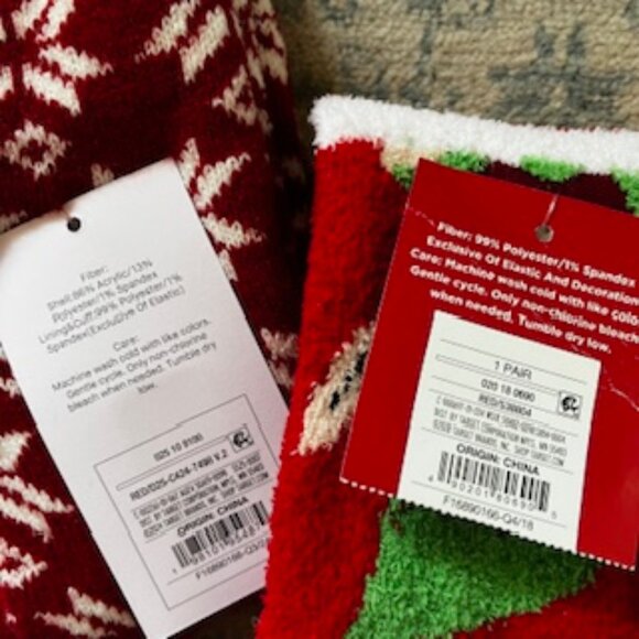 🧡 3/15 NWT Holiday Winter Fuzzy Socks Bundle x 3 Women's Size 4-10/9-11 - Picture 7 of 7